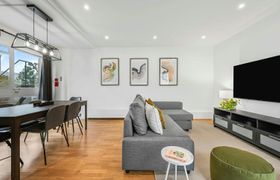 Photo of flying-free