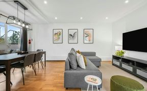 Photo of Flying Free