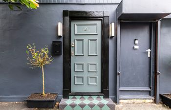 Wimbledon Abode Holiday Home