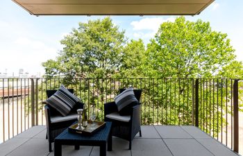 The City Vista Holiday Home