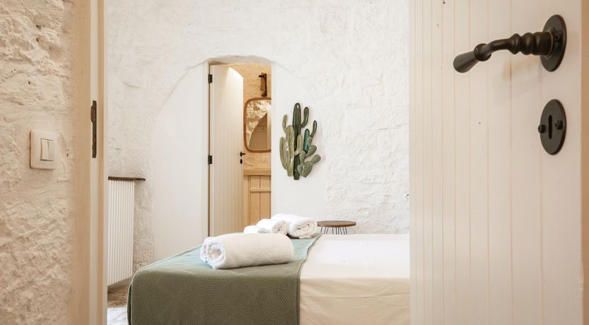 Photo of White City Treasure