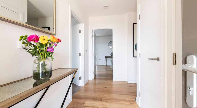 Photo of London Leaves