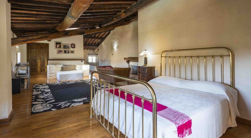 Photo of Tuscan Bound