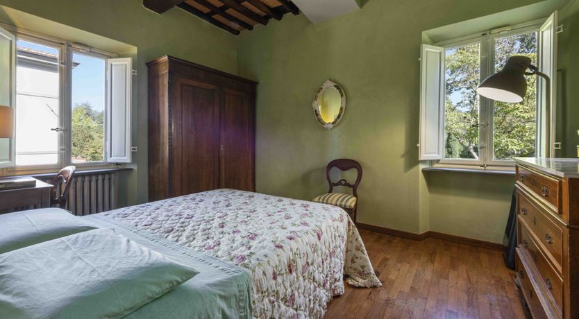 Photo of Tuscan Bound