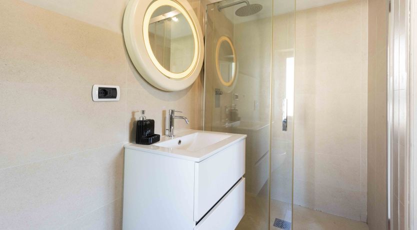 Photo of Tuscan Bound