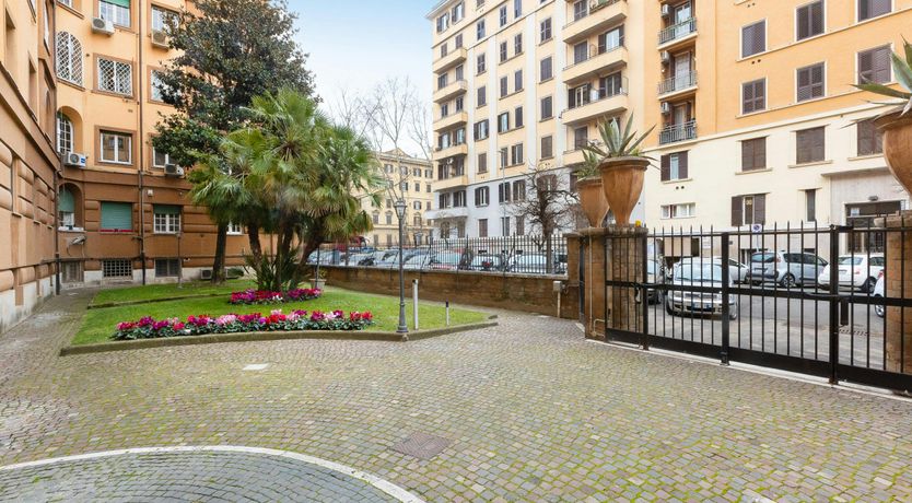 Photo of A Roman View