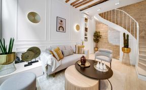 Photo of Between Two Gardens