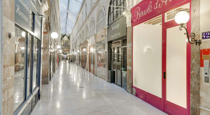 Photo of Between Two Gardens