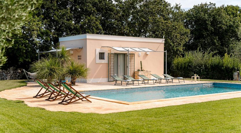 Photo of White Village Escape