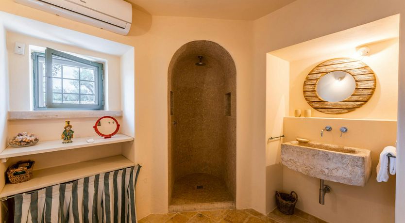 Photo of White Village Escape