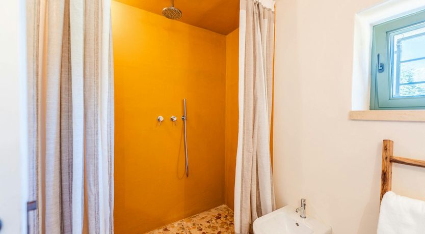 Photo of White Village Escape