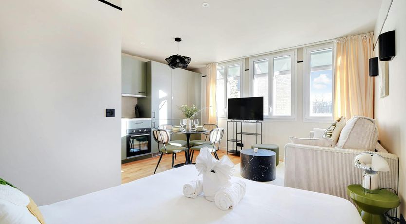 Photo of The Elegant Dream