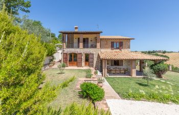 A Rural Retreat Holiday Home