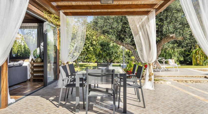 Photo of The Western Coast