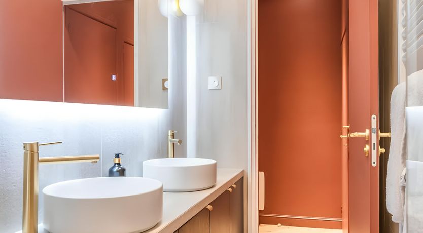 Photo of Amber Warmth