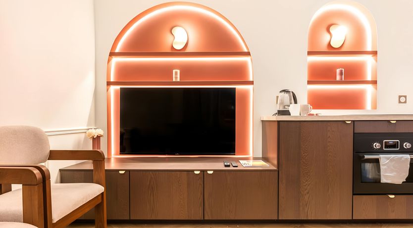 Photo of Amber Warmth