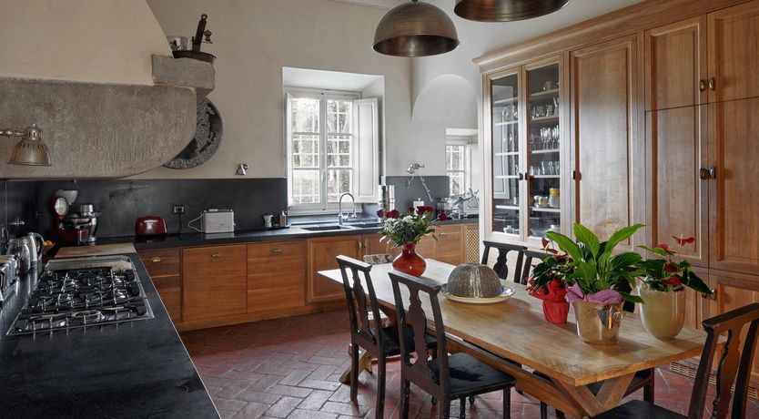 Photo of Rustic Avenue