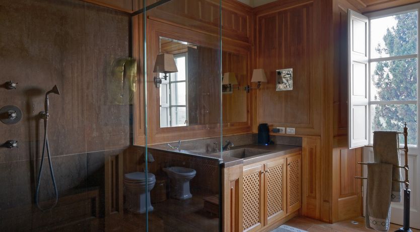 Photo of Rustic Avenue