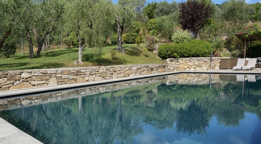 Photo of Rustic Avenue