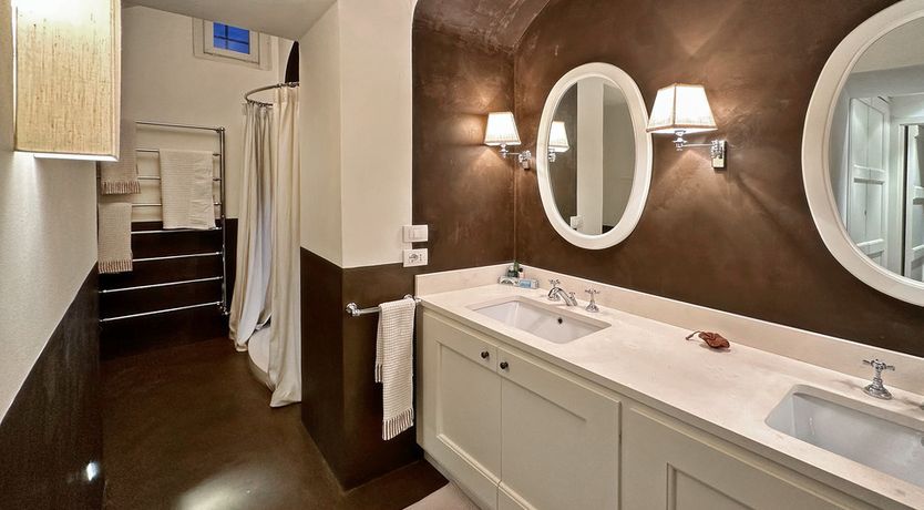 Photo of Rustic Avenue