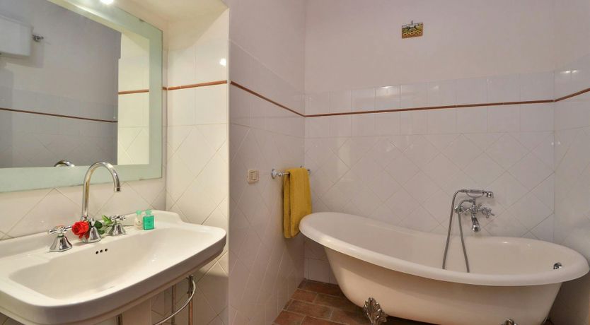 Photo of Vineyard Chateau