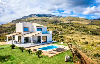 Cliffs of Scopello Holiday Home