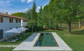 Photo of In the Tuscan Hills