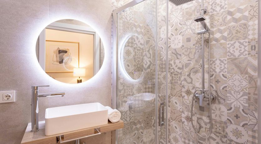 Photo of Old Spanish Beauty