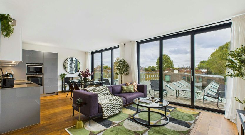 Photo of Midnight Hour