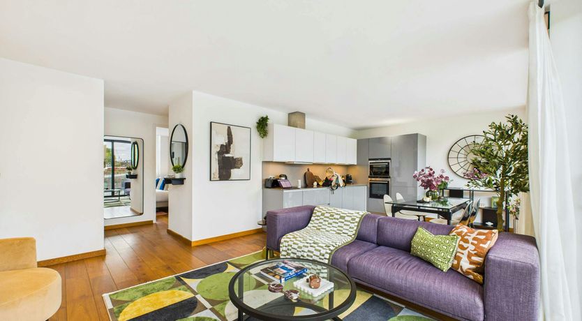 Photo of Midnight Hour