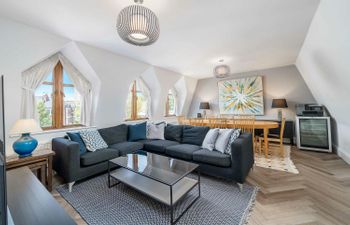 Battersea Park Terrace Holiday Home