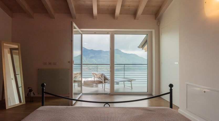 Photo of Lake & Timber