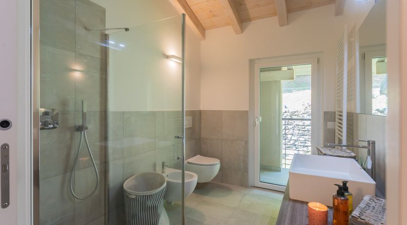 Photo of Lake & Timber