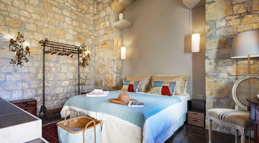 Photo of Hidden Pearl