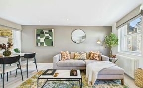 Photo of The Borough Arch