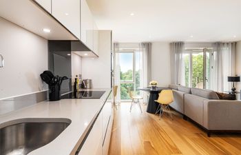 A City Home Holiday Home