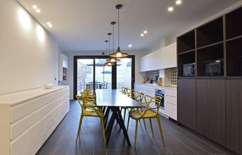 Emerald Jewel Holiday Home