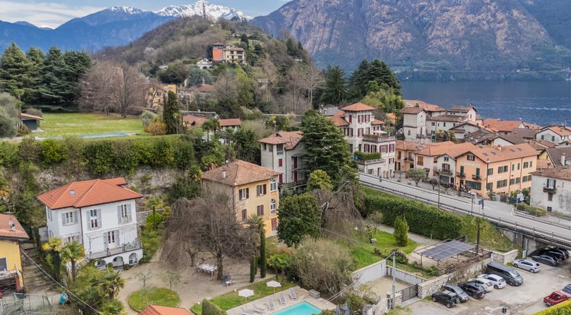 Photo of Lake Como Comfort