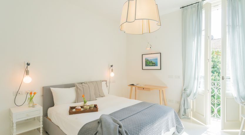 Photo of Lake Como Comfort