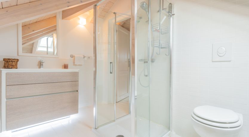 Photo of Lake Como Comfort