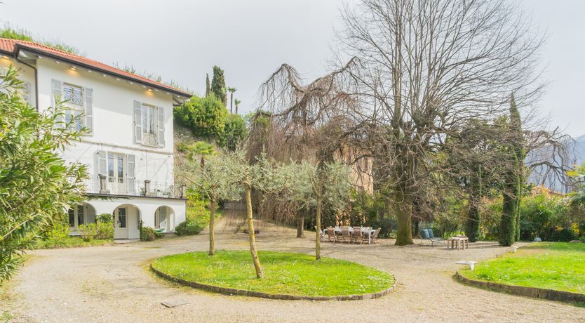 Photo of Lake Como Comfort