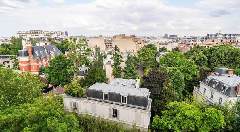Photo of The Light in Paris
