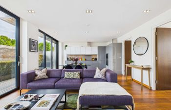 The Camden Residence Holiday Home