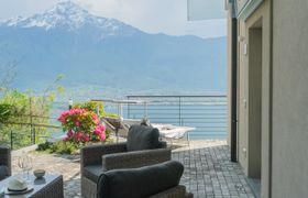 Photo of lakeside-sunset