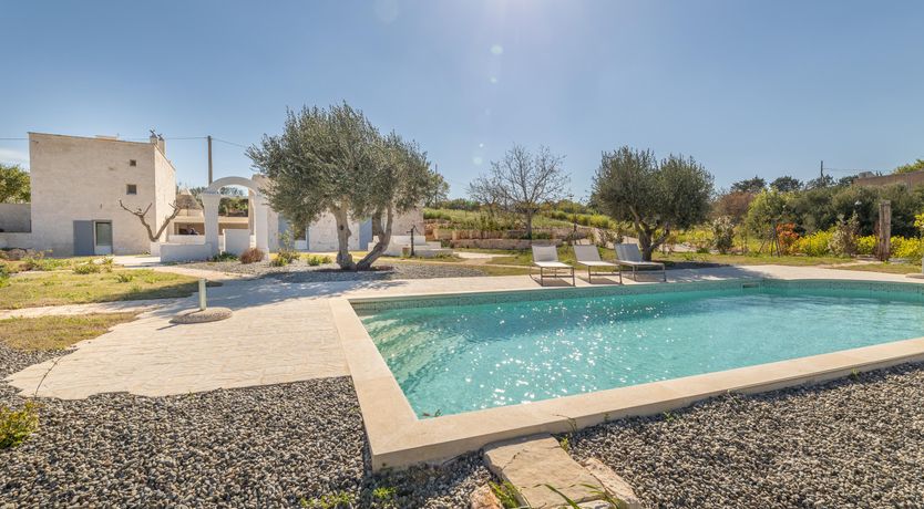 Photo of Olive Field