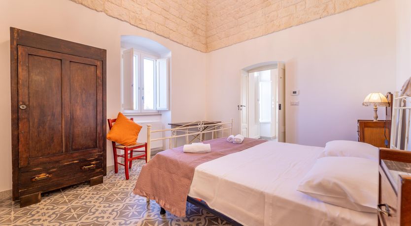 Photo of Olive Field