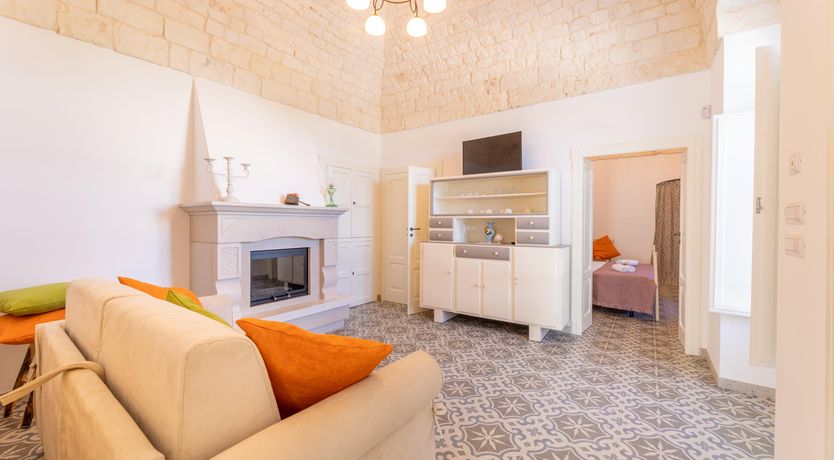 Photo of Olive Field