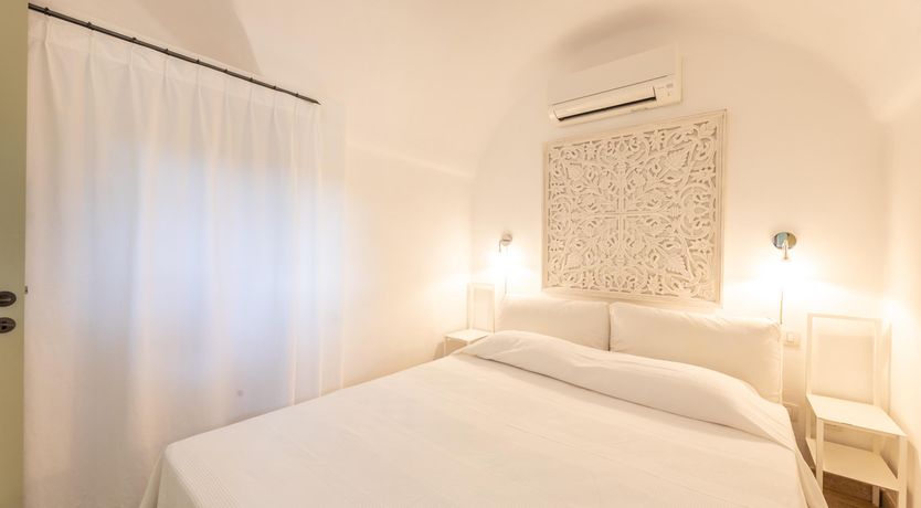 Photo of Antique Air