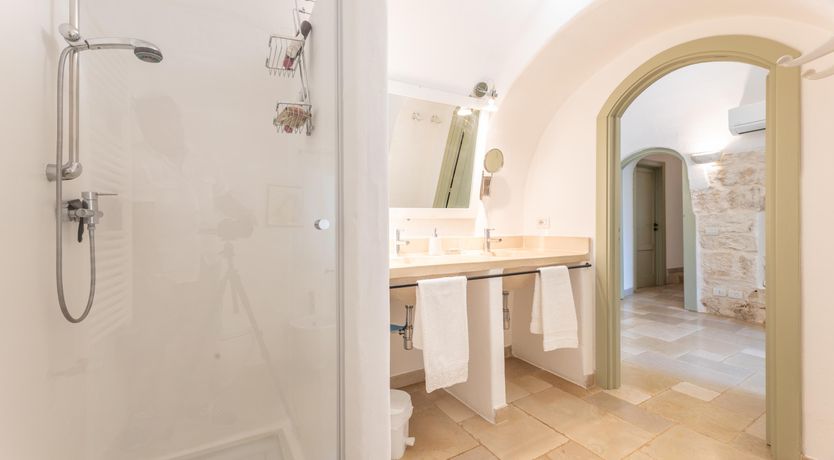 Photo of Antique Air