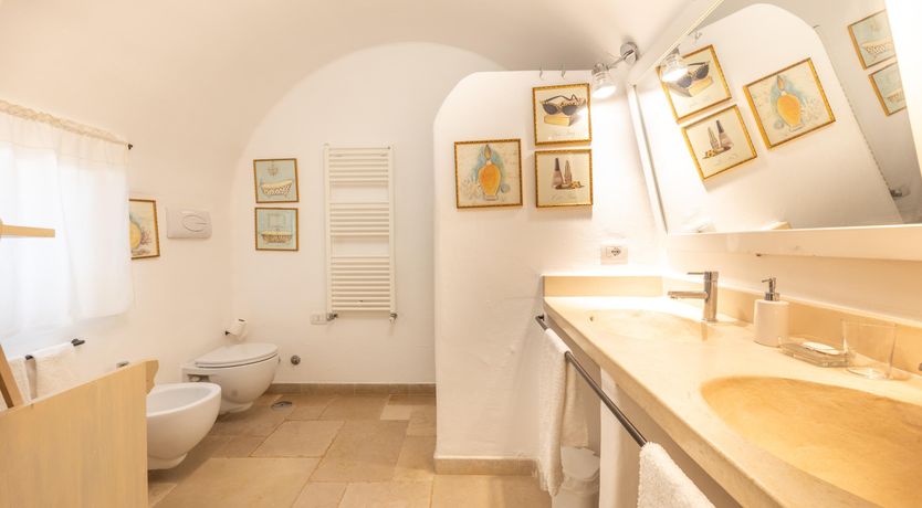 Photo of Antique Air